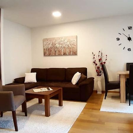 Lux Apartment Lazarevic Zlatibor Buitenkant foto
