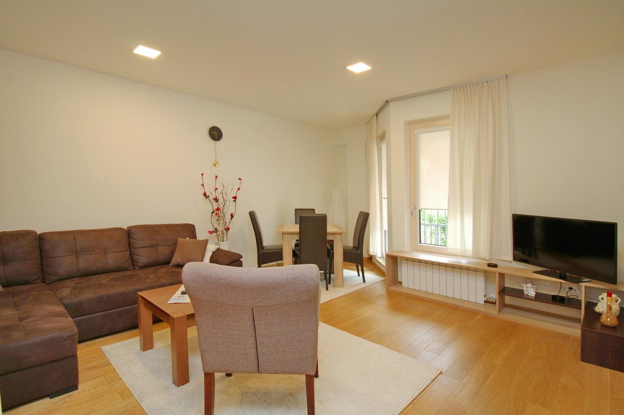 Lux Apartment Lazarevic Zlatibor Buitenkant foto